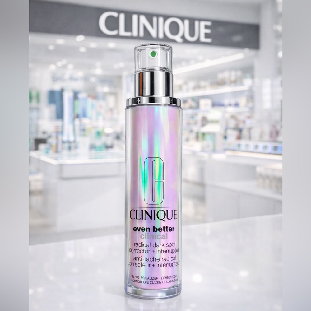 Clinique Even Better Clinical Corrector with Iridescent Silver
